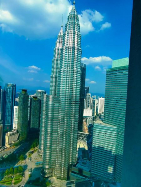 Sky Suites Near City Centre